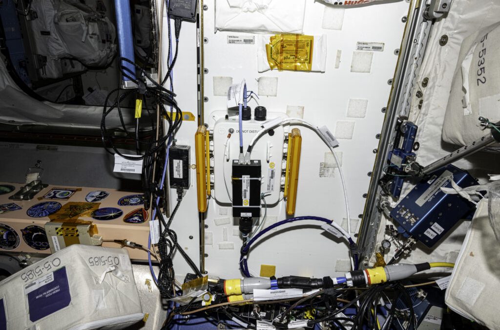 Punto de acceso Wi‑Fi dentro del módulo Unity de la Estación Espacial Internacional