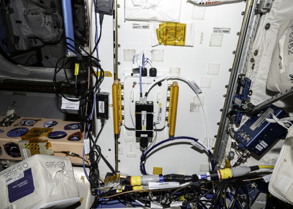 Punto de acceso Wi‑Fi dentro del módulo Unity de la Estación Espacial Internacional