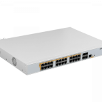 Switch MikroTik CRS328-24P-4S+RM con 24 puertos Gigabit PoE y 4 puertos SFP+